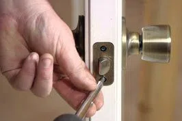 Columbus Affordable Locksmith Columbus, OH 614-347-6079 - 18-Emergency-Opening